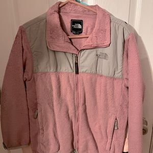 Girl’s Youth/Junior North Face Pink jacket, XL